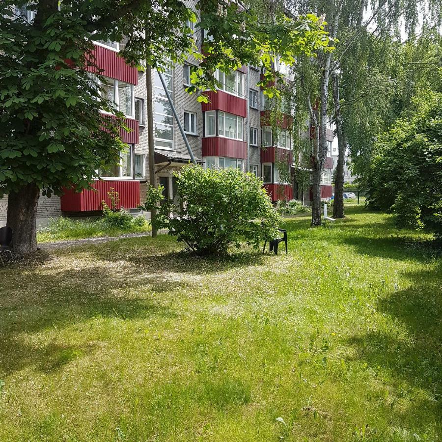 B-Est Lillekuela Apartment Tallinn Buitenkant foto
