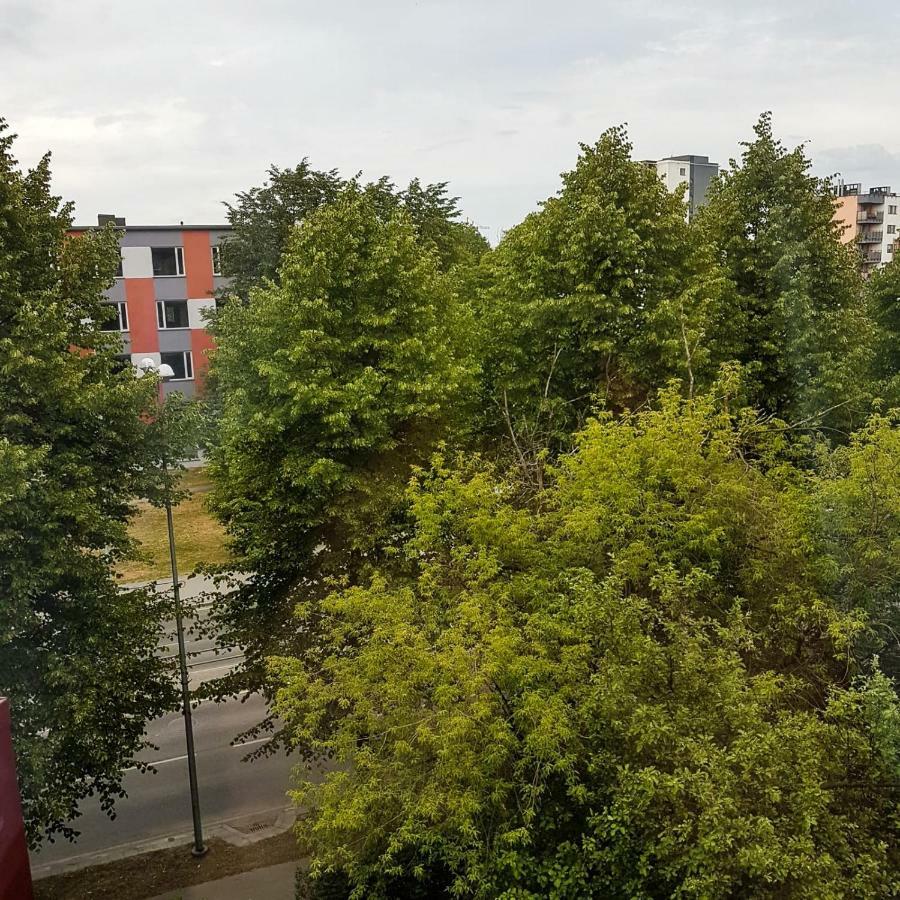 B-Est Lillekuela Apartment Tallinn Buitenkant foto