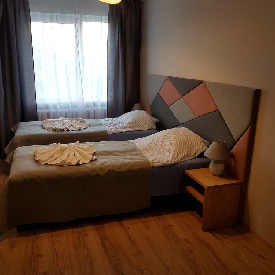 B-Est Lillekuela Apartment Tallinn Buitenkant foto